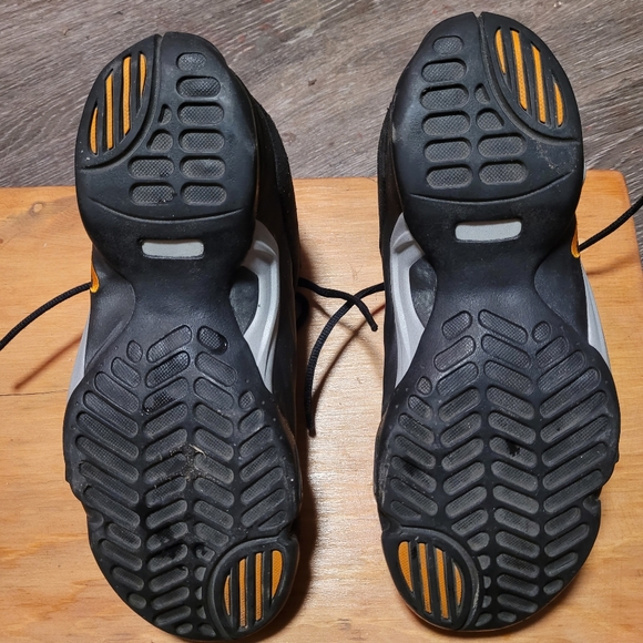 Nike Gary Payton "The Glove" Basketball Shoes - Picture 5 of 5